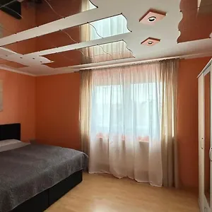 Apartment Attraktive 3 In Ruhiger Lage